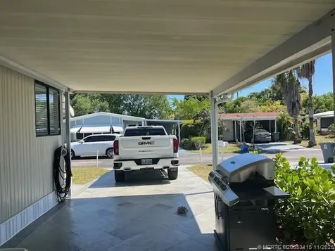 661 Sun Ray Court Boynton Beach FL 33436