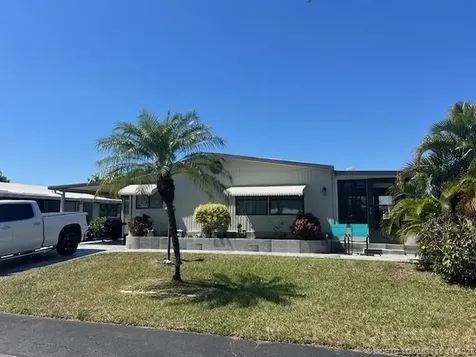661 Sun Ray Court Boynton Beach FL 33436