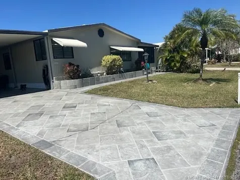 661 Sun Ray Court Boynton Beach FL 33436