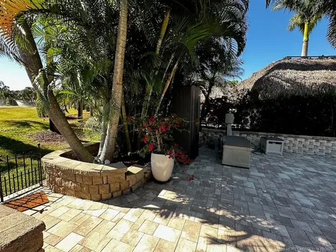 385 NW Boundary Drive Port St Lucie FL 34986