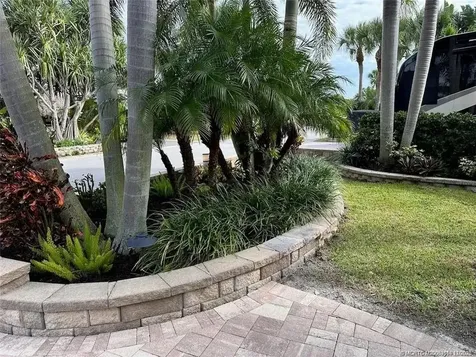 385 NW Boundary Drive Port St Lucie FL 34986