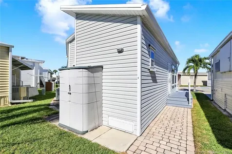 114 Nettles Boulevard Jensen Beach FL 34957