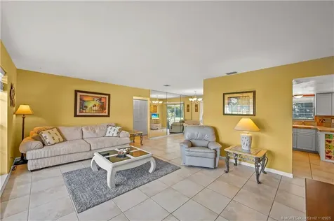 201 SE Camino Court Port St Lucie FL 34952