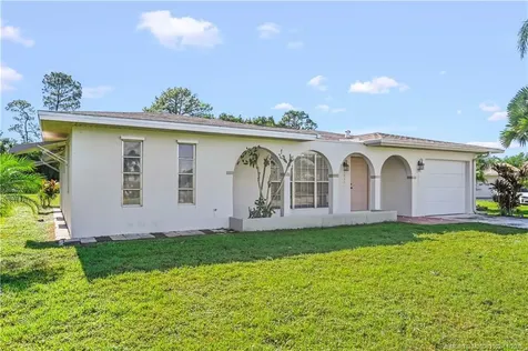 201 SE Camino Court Port St Lucie FL 34952