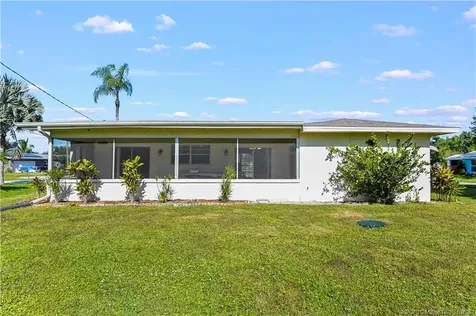 201 SE Camino Court Port St Lucie FL 34952
