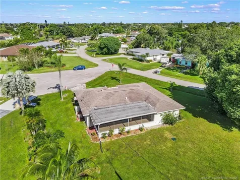 201 SE Camino Court Port St Lucie FL 34952