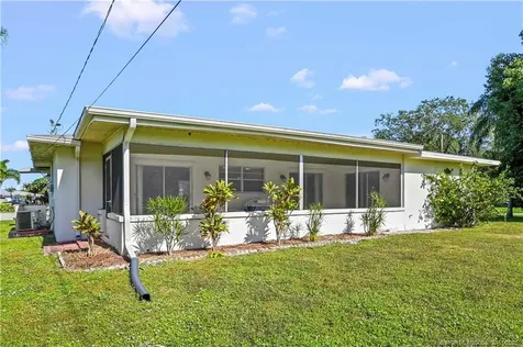 201 SE Camino Court Port St Lucie FL 34952