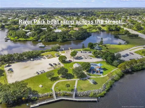 201 SE Camino Court Port St Lucie FL 34952