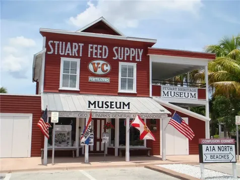 813 SE 13th Street Stuart FL 34994