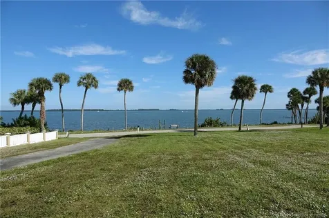 4103 S Indian River Drive Fort Pierce FL 34982
