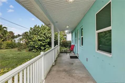 607 SE Cortez Avenue Stuart FL 34994
