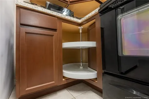 1537 SE Royal Green Circle Port St Lucie FL 34952