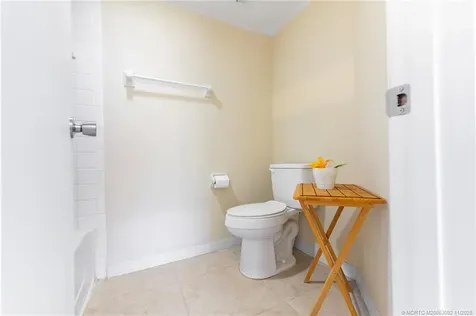 1537 SE Royal Green Circle Port St Lucie FL 34952