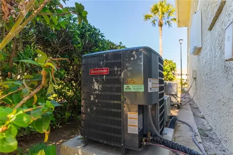 1537 SE Royal Green Circle Port St Lucie FL 34952