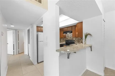 1537 SE Royal Green Circle Port St Lucie FL 34952