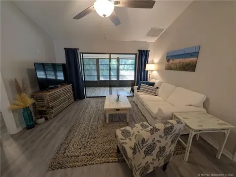 1200 SE Parkview Place Stuart FL 34994