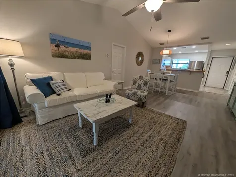 1200 SE Parkview Place Stuart FL 34994