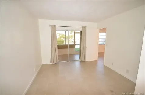 1566 SE Royal Green Circle Port St Lucie FL 34952