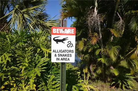 1566 SE Royal Green Circle Port St Lucie FL 34952