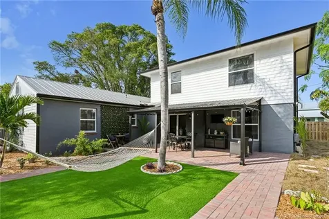 605 SE Dolphin Drive Stuart FL 34996