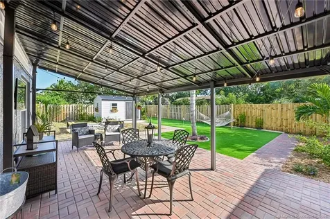 605 SE Dolphin Drive Stuart FL 34996