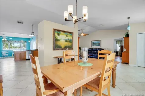 5439 SE Horseshoe Point Road Stuart FL 34997