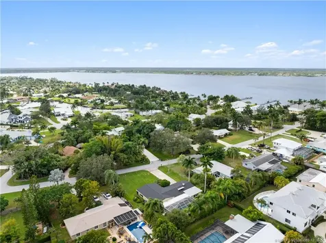 1783 NW Shore Terrace Stuart FL 34994