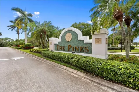 505 NW Windflower Terrace Jensen Beach FL 34957