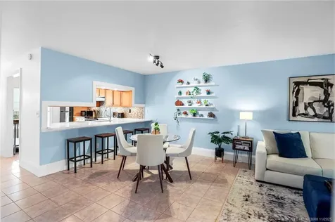 4463 SE Village Road Stuart FL 34997