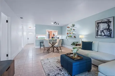 4463 SE Village Road Stuart FL 34997