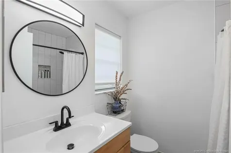 4463 SE Village Road Stuart FL 34997