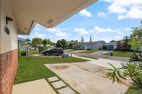 4463 SE Village Road Stuart FL 34997