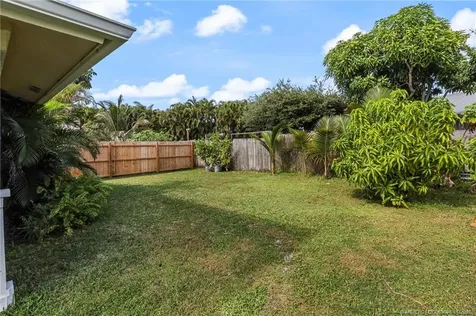 4463 SE Village Road Stuart FL 34997