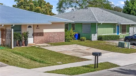 4463 SE Village Road Stuart FL 34997