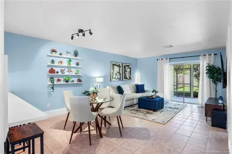 4463 SE Village Road Stuart FL 34997