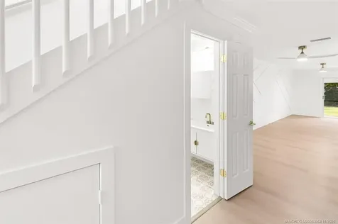 652 NE Wax Myrtle Way Jensen Beach FL 34957