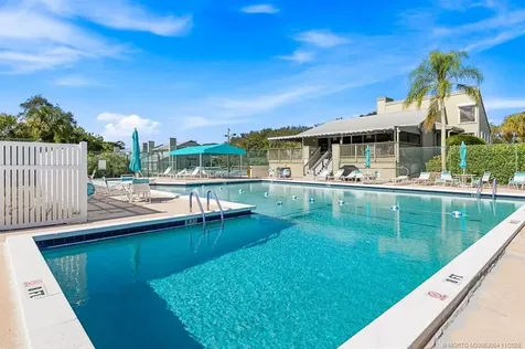 652 NE Wax Myrtle Way Jensen Beach FL 34957