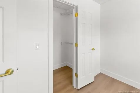 652 NE Wax Myrtle Way Jensen Beach FL 34957