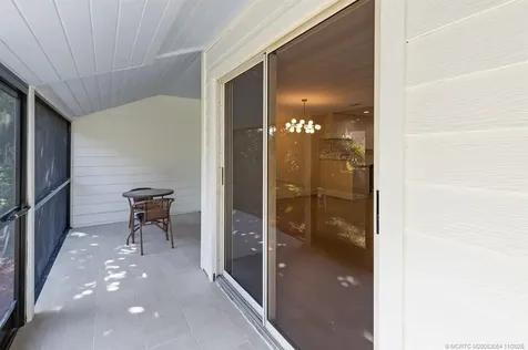 652 NE Wax Myrtle Way Jensen Beach FL 34957