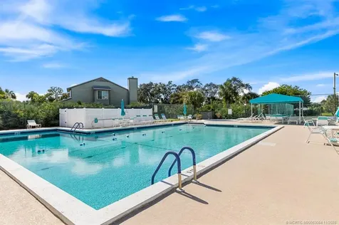 652 NE Wax Myrtle Way Jensen Beach FL 34957