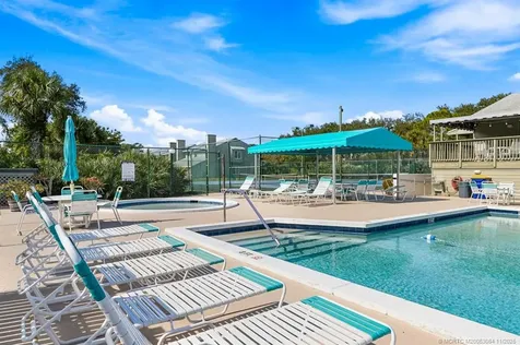 652 NE Wax Myrtle Way Jensen Beach FL 34957