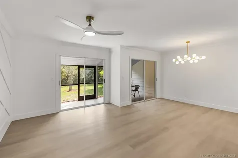 652 NE Wax Myrtle Way Jensen Beach FL 34957