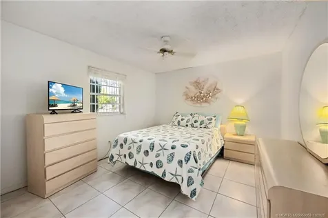 477 SW Seabreeze Lane Port St Lucie FL 34983