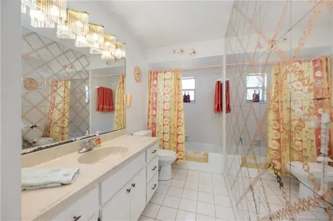 477 SW Seabreeze Lane Port St Lucie FL 34983