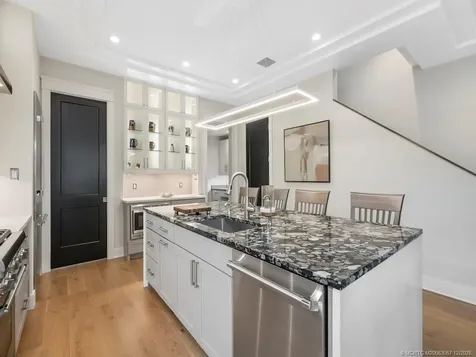 417 SW Akron Avenue Stuart FL 34994