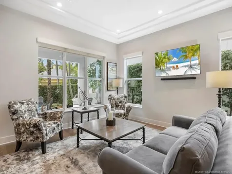 417 SW Akron Avenue Stuart FL 34994