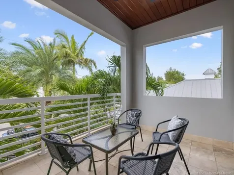 417 SW Akron Avenue Stuart FL 34994