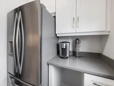 417 SW Akron Avenue Stuart FL 34994