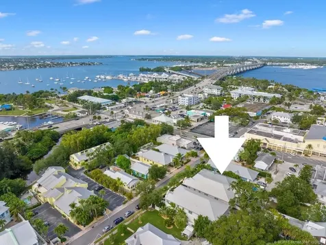 417 SW Akron Avenue Stuart FL 34994