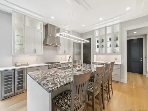 417 SW Akron Avenue Stuart FL 34994